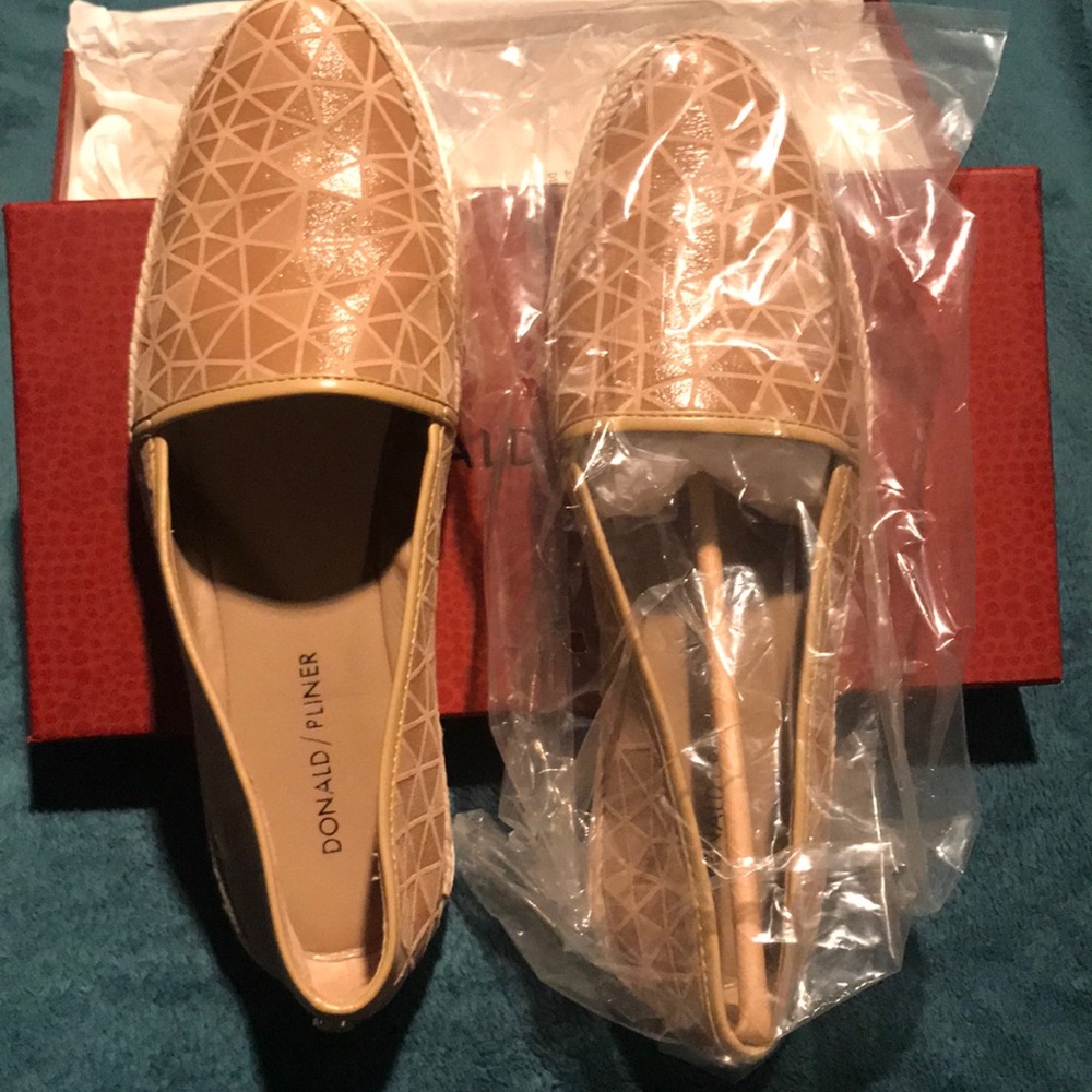 Pliner slip ons